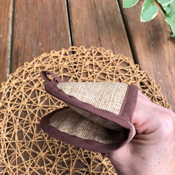 Oven Mitt, 2 Finger Hotpads, Square Potholder, Neutral Print, Baking Gift Set - Picture 8 of 8